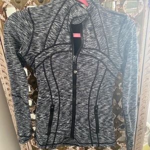 LULULEMON define jacket